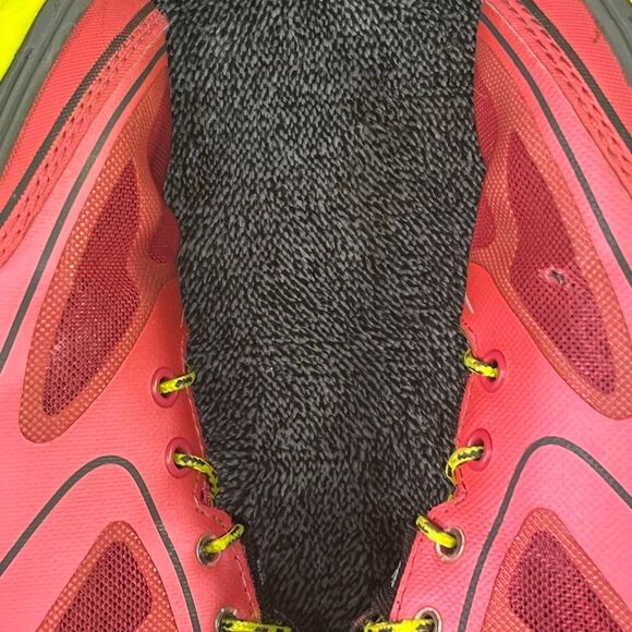 Hoka One One W Conquest Women’s Size 9.5 Running Shoes Pink Yellow Cushioning - Picture 8 of 10